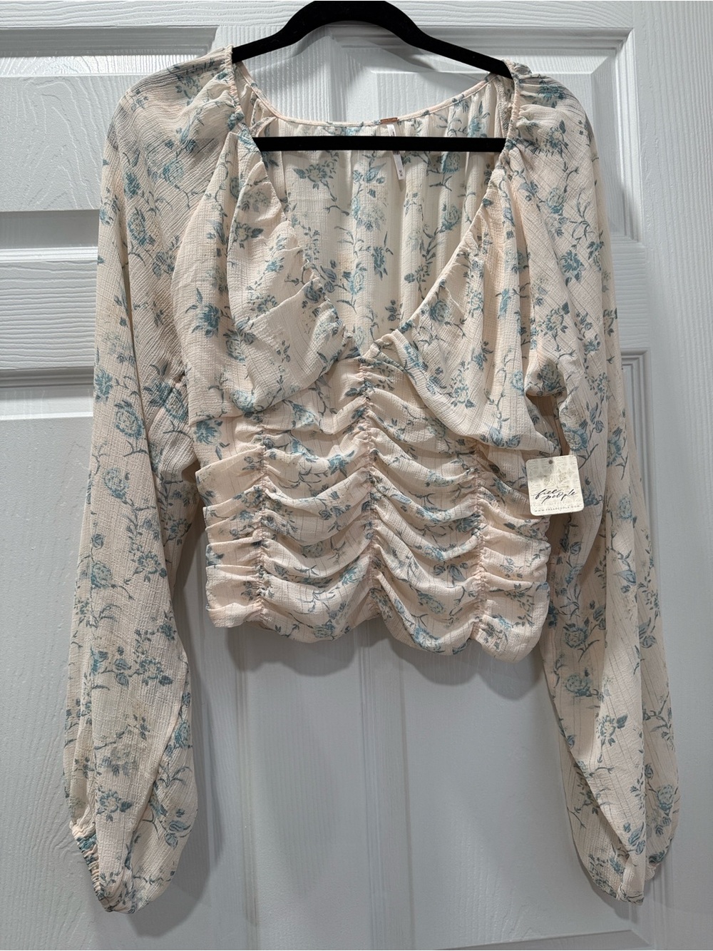 Free People Cream Blouson with Light Blue Floral Print - Picture 5 of 5